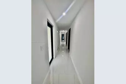 2721 SW 130th Ave, Miami, FL 33175 - Photo 9