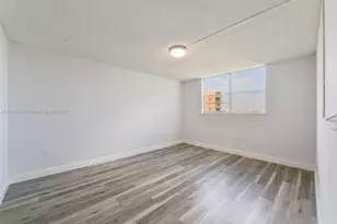 12500 NE 15th Ave, North Miami, FL 33161 - Photo 9