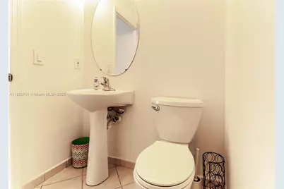 201 NE 36th Ter, Homestead, FL 33033 - Photo 13