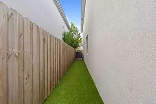 1418 SE 26th Ter, Homestead, FL 33035 - Photo 35