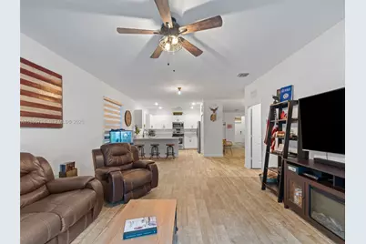 1418 SE 26th Ter, Homestead, FL 33035 - Photo 25