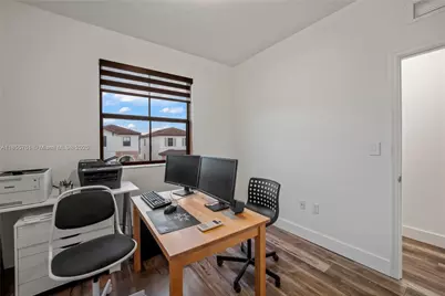 3471 W 110th St, Hialeah, FL 33018 - Photo 23