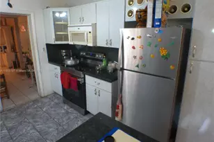 9201 Broad Manor Rd, Miami, FL 33147 - Photo 5