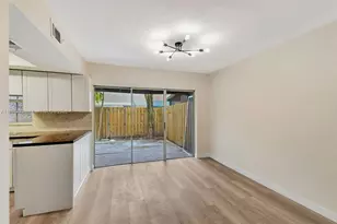 12374 SW 51st Ct, Cooper City, FL 33330 - Photo 9