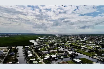 4114 Palm Dr, Punta Gorda, FL 33950 - Photo 7