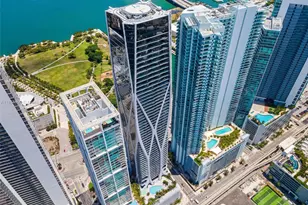 1000 Biscayne Blvd, Miami, FL 33132 - Photo 11