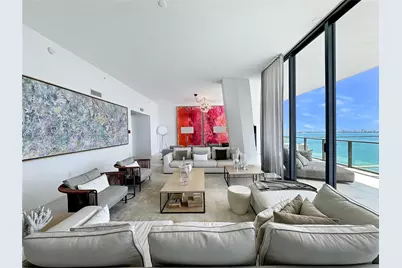 1000 Biscayne Blvd #4901, Miami, FL 33132 - Photo 17