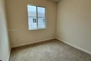 645 SE 14th Ct, Homestead, FL 33034 - Photo 17