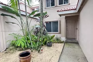 1683 SW 109th Terrace, Davie, FL 33324 - Photo 3