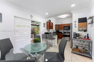 7423 NW 182nd St, Hialeah, FL 33015 - Photo 11