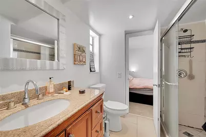 200 S Birch Rd #208, Fort Lauderdale, FL 33316 - Photo 9