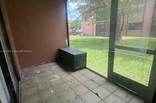 2705 W 64th Pl, Hialeah, FL 33016 - Photo 15