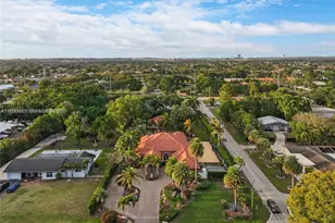 14503 SW 16th St, Davie, FL 33325 - Photo 1