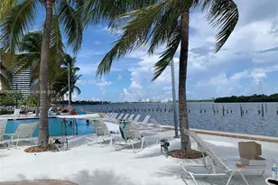 650 NE 64th St, Miami, FL 33138 - Photo 23