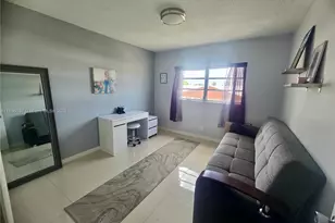 5300 Washington St, Hollywood, FL 33021 - Photo 7