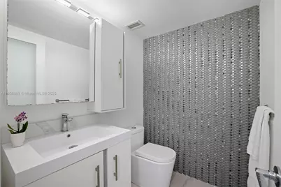 1450 Lincoln Rd #403, Miami Beach, FL 33139 - Photo 23