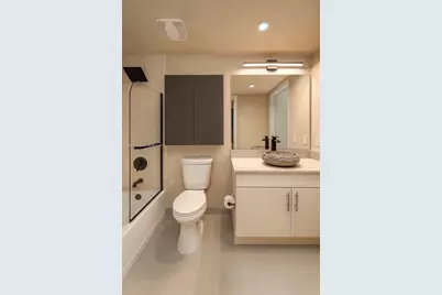 1861 NW S River Dr #1505, Miami, FL 33125 - Photo 9