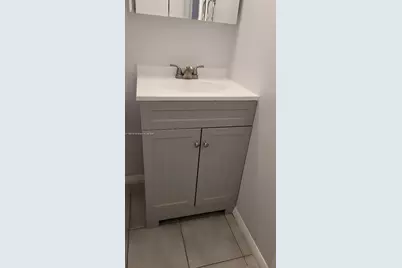 120 Royal Park Dr #3B, Oakland Park, FL 33309 - Photo 13