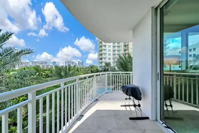 1745 E Hallandale Beach Blvd #303W, Hallandale Beach, FL 33009 - Photo 7