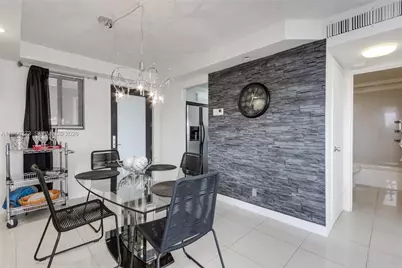 301 Golden Isles Dr #514, Hallandale Beach, FL 33009 - Photo 9