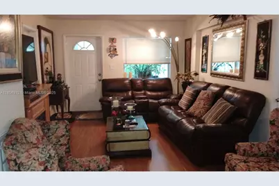 7312 NW 17th Ct, Miami, FL 33147 - Photo 9