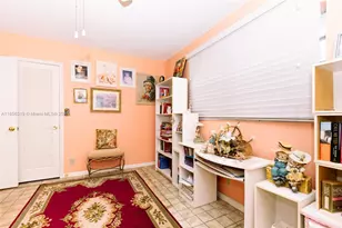 619 NE 14th Ave, Hallandale Beach, FL 33009 - Photo 15