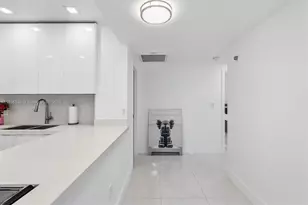 1980 S Ocean Dr, Hallandale Beach, FL 33009 - Photo 35