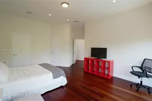 691 Ridgewood Rd, Key Biscayne, FL 33149 - Photo 45