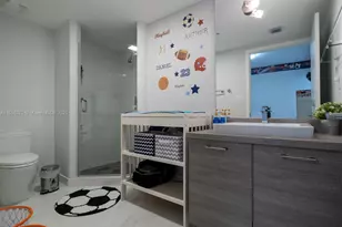 [Address not provided], Sunny Isles Beach, FL 33160 - Photo 25