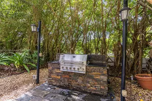 2000 Towerside Terrace, Miami, FL 33138 - Photo 39