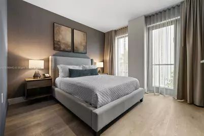 239 SW 9th St #305, Miami, FL 33130 - Photo 13