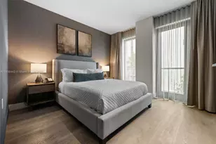 239 SW 9th St, Miami, FL 33130 - Photo 13