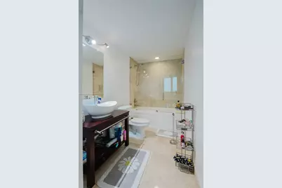 350 S Miami Ave #1814, Miami, FL 33130 - Photo 13