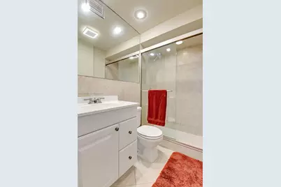 336 N Birch Rd #16B, Fort Lauderdale, FL 33304 - Photo 13