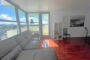 2899 Collins Ave, Miami Beach, FL 33140 - Photo 3