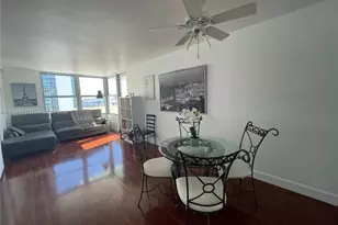 2899 Collins Ave, Miami Beach, FL 33140 - Photo 5