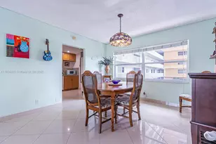 121 Golden Isles Dr, Hallandale Beach, FL 33009 - Photo 11