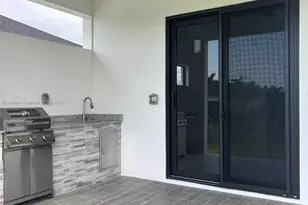 4304 NW 27th Ln, Cape Coral, FL 33993 - Photo 11