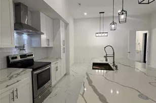 4304 NW 27th Ln, Cape Coral, FL 33993 - Photo 3