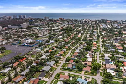 949 SE 5th St, Deerfield Beach, FL 33441 - Photo 33