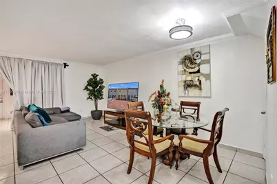 6925 W 3rd Ave, Hialeah, FL 33014 - Photo 7