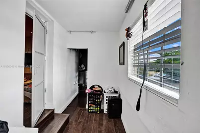 6925 W 3rd Ave, Hialeah, FL 33014 - Photo 25