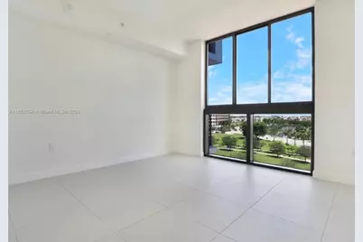 5350 NW 84th Ave #601, Doral, FL 33166 - Photo 17