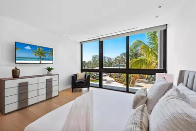 418 Sunset Dr, Hallandale Beach, FL 33009 - Photo 39