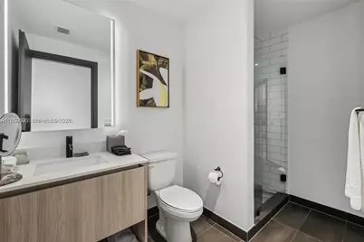 398 NE 5th St #4415, Miami, FL 33132 - Photo 17