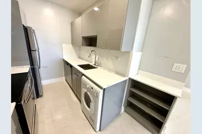 [Address not provided], Miami Beach, FL 33139 - Photo 9