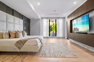 310 SE 11th Ave, Fort Lauderdale, FL 33301 - Photo 33