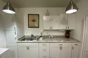 701 Hollywood Blvd, Hollywood, FL 33019 - Photo 21