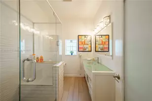 701 Hollywood Blvd, Hollywood, FL 33019 - Photo 9