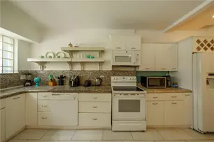 701 Hollywood Blvd, Hollywood, FL 33019 - Photo 7